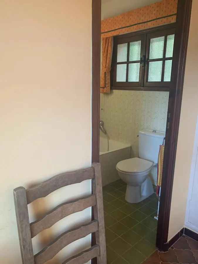 Le Mas Des Cabris Bed & Breakfast Tourtour
